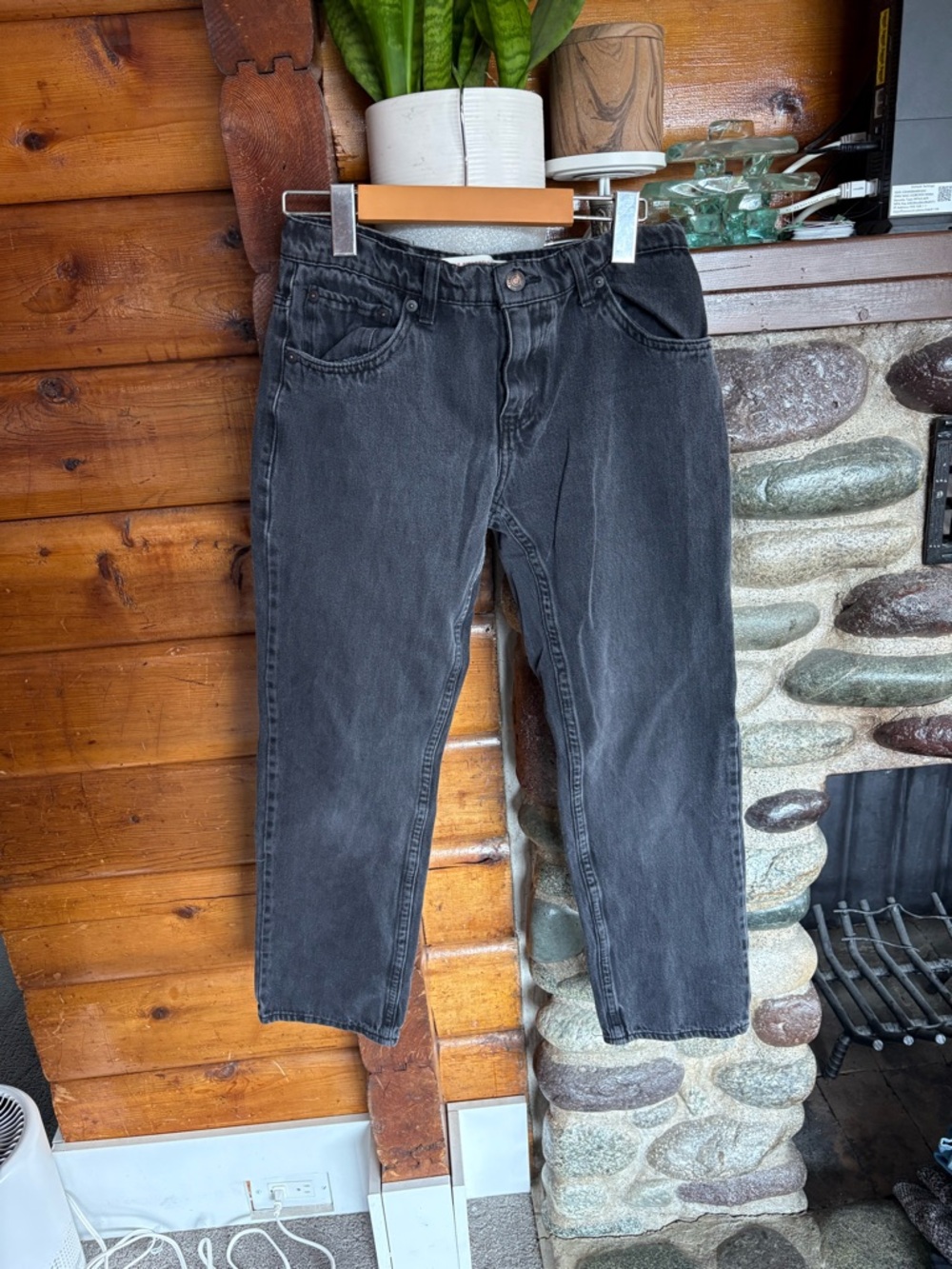 Levi’s 502 Regular Taper Boys Girls Jeans – Black Washed, Size 16 28w 28L - Picture 2 of 5